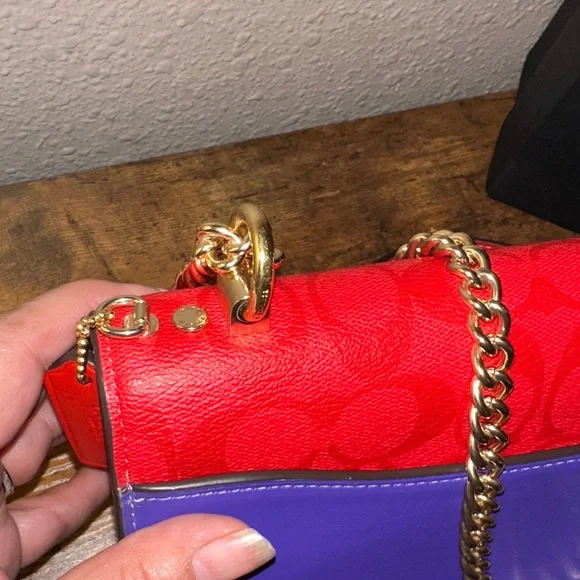 Coach Klare Crossbody Bag in Blocked Signature Canvas. - Picture 10 of 10